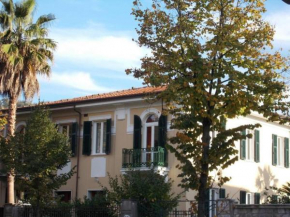 B&B ROSSANA Carrara